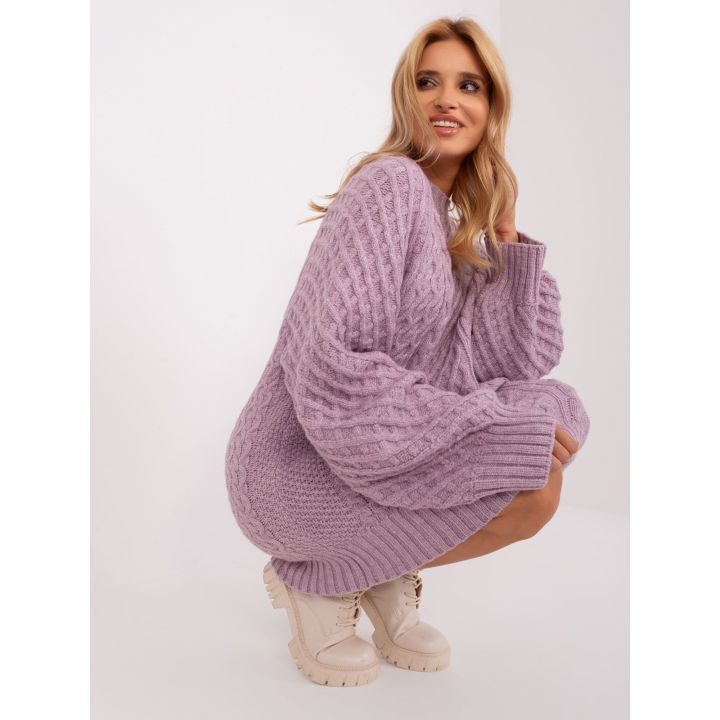 Šviesiai violetinis megztinis