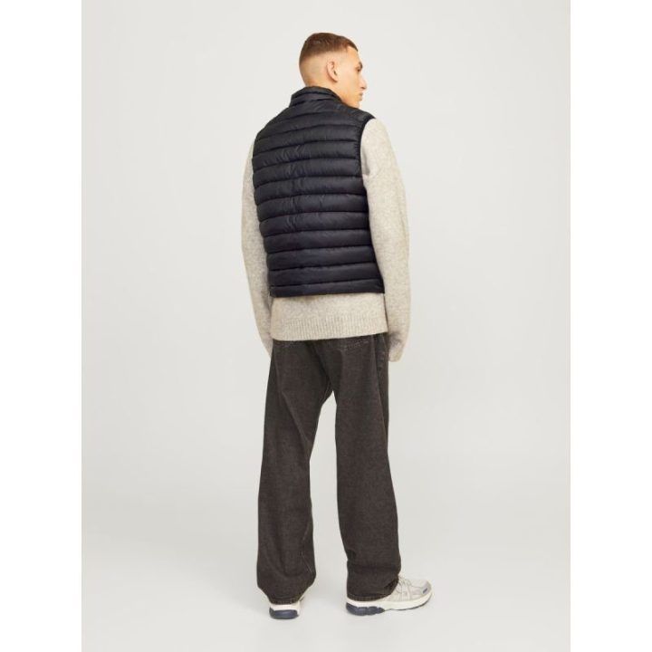Vyriška dygsniuota liemenė Jack&Jones JJESPRINT, juoda