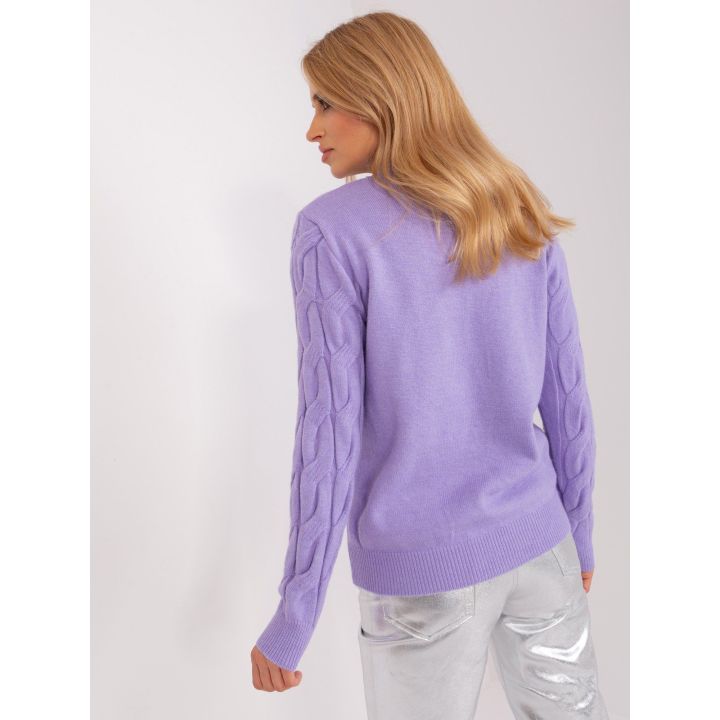 Šviesiai violetinis megztinis