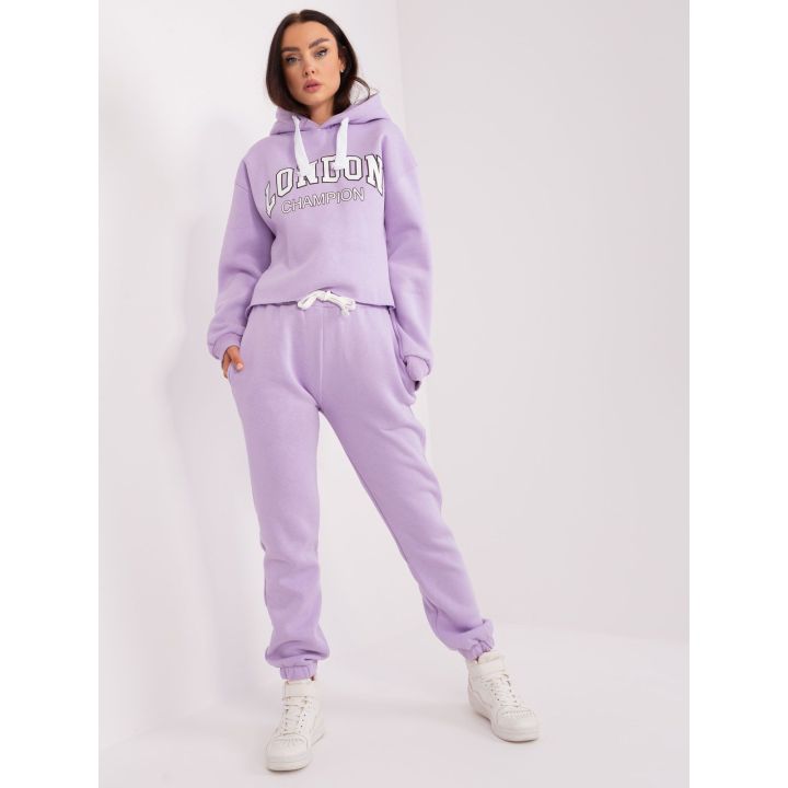 Šviesiai violetinės spalvos rinkinys