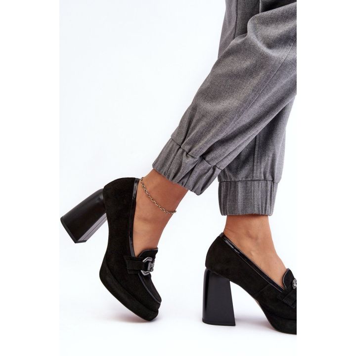 Odiniai bateliai ant masyvaus kulno Laura Messi 2706 Black