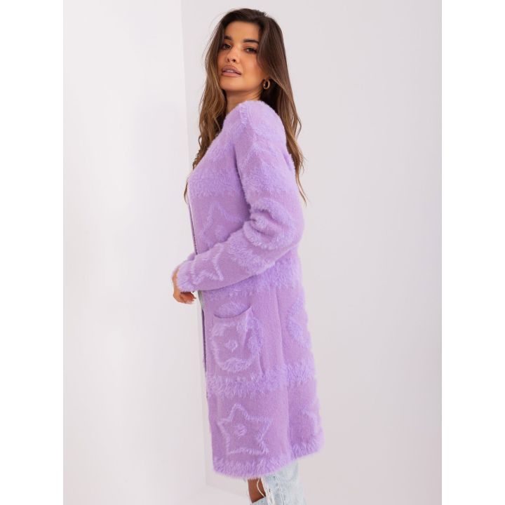 Šviesiai violetinis megztinis