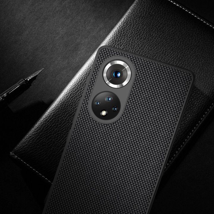 Nillkin Textured Case patvarus sustiprintas dėklas su gelio rėmeliu ir nailonine nugarėle Honor 50 Pro juodas