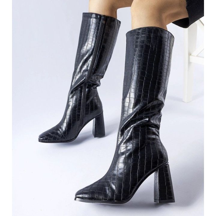 Juodi šilti Ferruccio stiletto batai