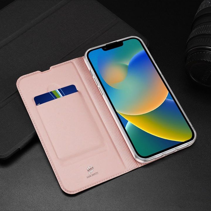 Skin Pro dėklas su atlenkiamuoju dangteliu iPhone 14 Plus auksinis