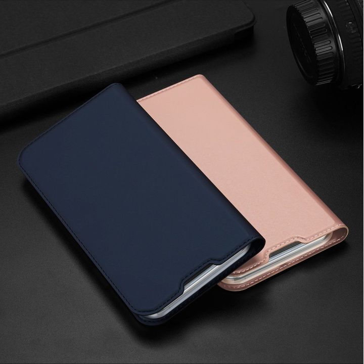 Skin Pro dėklas su atlenkiamuoju dangteliu iPhone 14 Pro Max auksinis