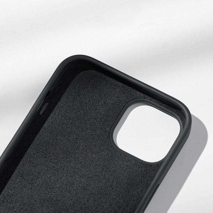 LP626 Silky Silicone Protective Case guminis lankstus silikoninis telefono dėklas, skirtas iPhone 14 Plus , juodas (90920)