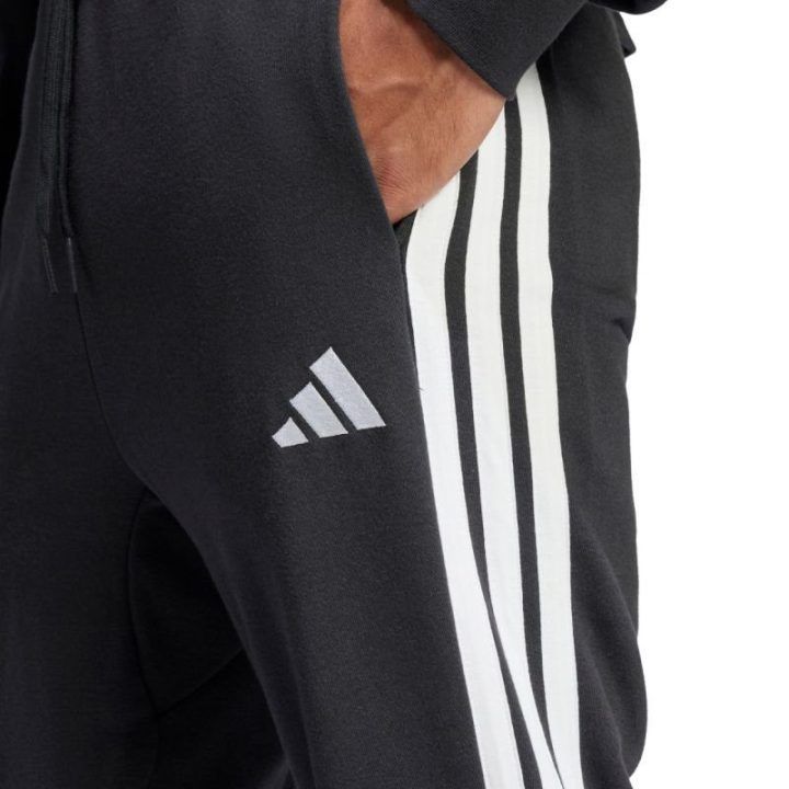 Vyriškos sportinės kelnės adidas Essential 3-Stripes, juodos