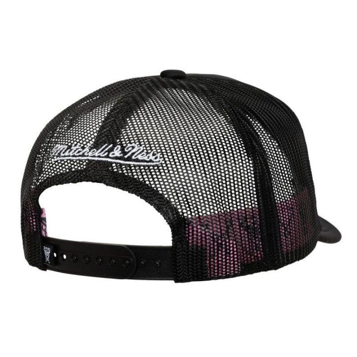 Kepurė su snapeliu Mitchell & Ness Inter Miami CF Trucker