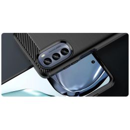 dėklas skirtas Motorola Moto G62 5G, lankstus silikoninis anglinis dėklas, juodos spalvos
