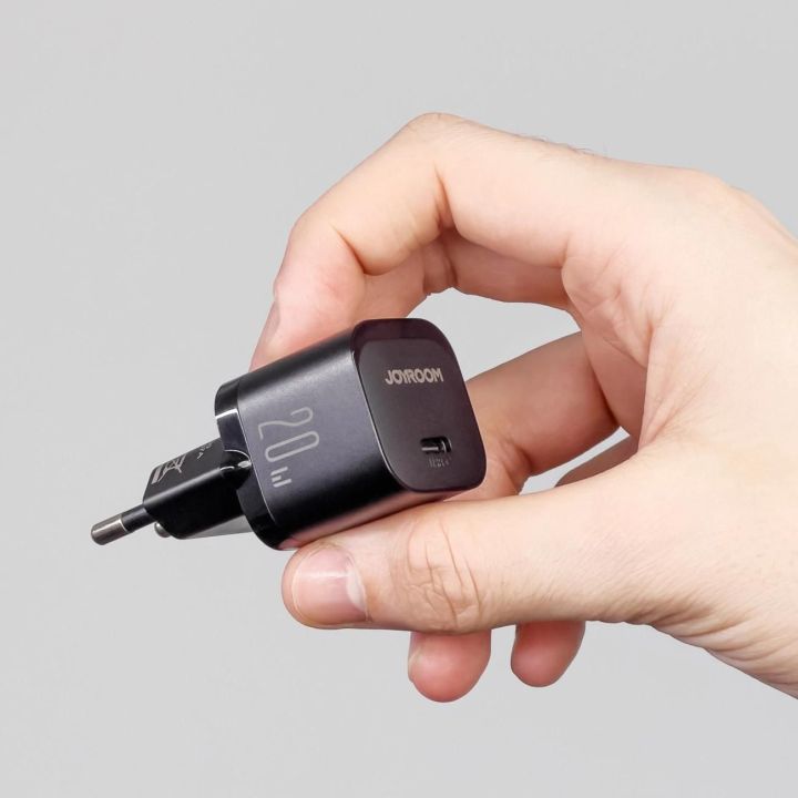 Mini USB C 20W įkroviklis PD JR-TCF02 - juodas