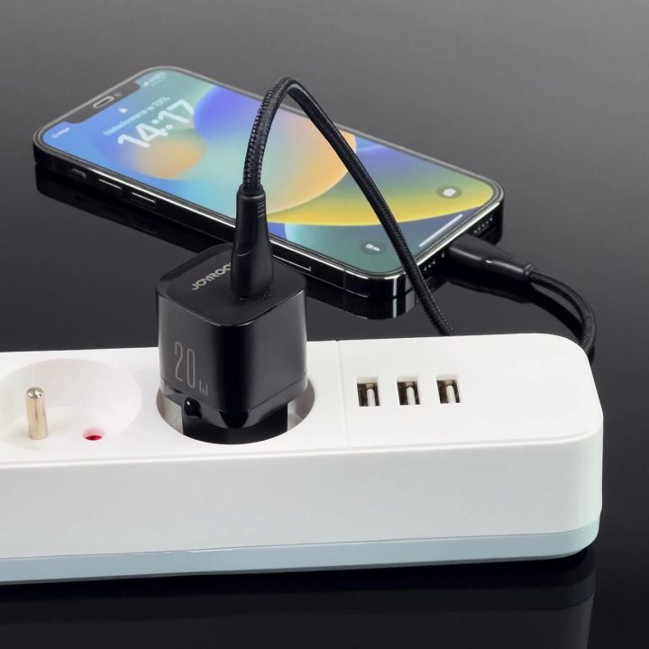 Mini USB C 20W įkroviklis PD JR-TCF02 - juodas