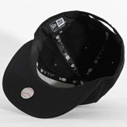 Kepurė su snapeliu New Era Chicago Sox, juoda