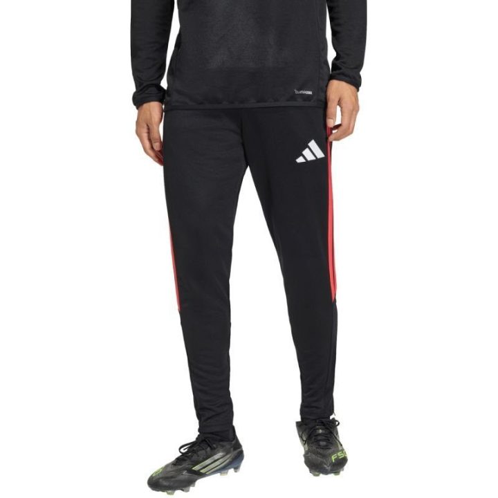 Vyriškos treniruočių kelnės adidas Tiro 26, juodos ir raudonos