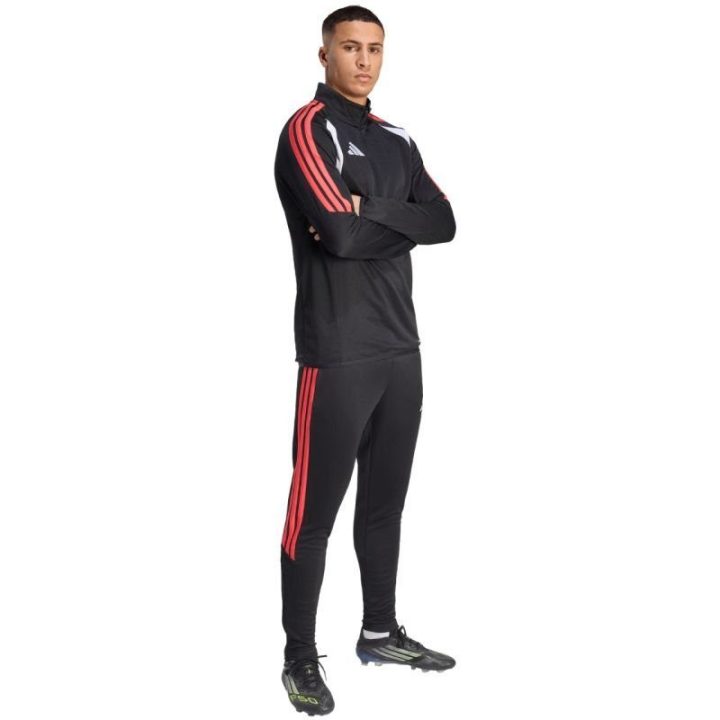 Vyriškos futbolo kelnės adidas Tiro 26 League, juodos ir raudonos