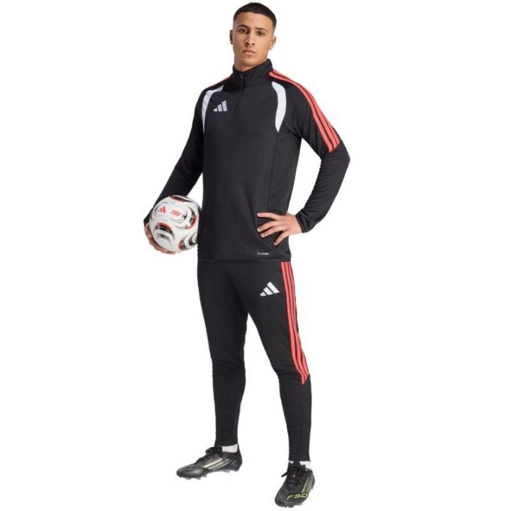 Vyriškos futbolo kelnės adidas Tiro 26 League, juodos ir raudonos