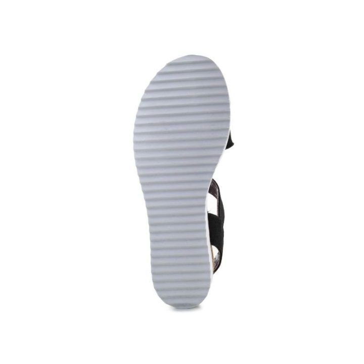 Moteriškos basutės su Memory Foam vidpadžiu Skechers BOBS, juodos