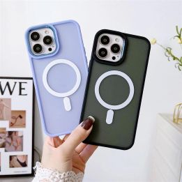 Magnetinis dėklas su MagSafe Color Matte dėklu iPhone 14 Plus - žalias