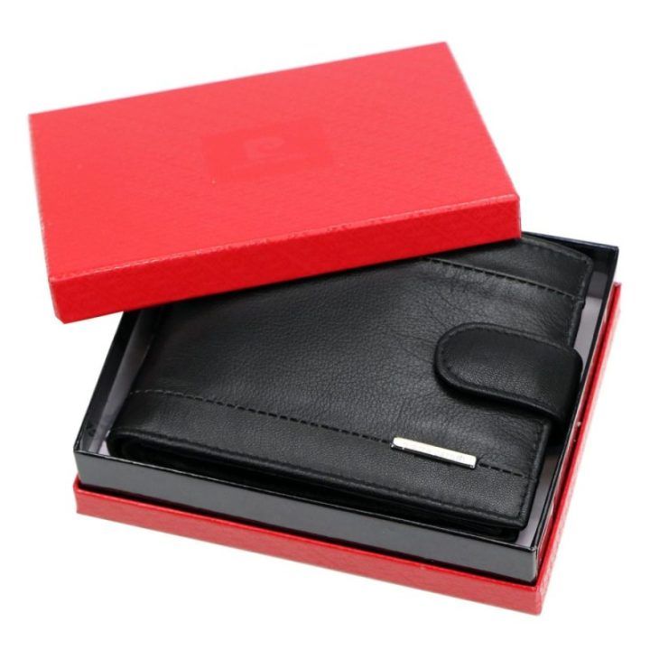 Vyriška natūralios odos piniginė Pierre Cardin, 12,5 × 9,5 × 3 cm – juoda