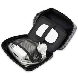 Torba organizatorius Guess GCube Stripes - czarna