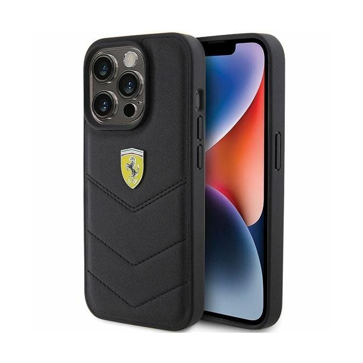 Ferrari dygsniuotas metalinis logotipas ant iPhone 15 Pro - juodos spalvos