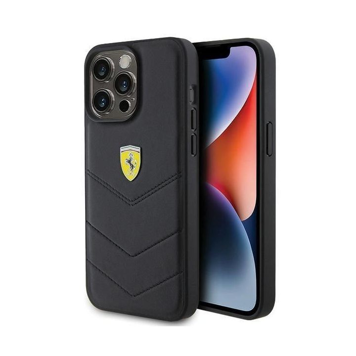 Ferrari dygsniuotas metalinis logotipas ant iPhone 15 Pro Max - nuotraukos