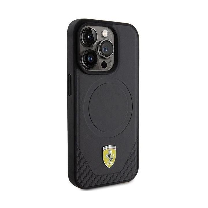 Dėklas Ferrari Carbon Metal Logo MagSafe prie iPhone 15 Pro - Pagrindinis