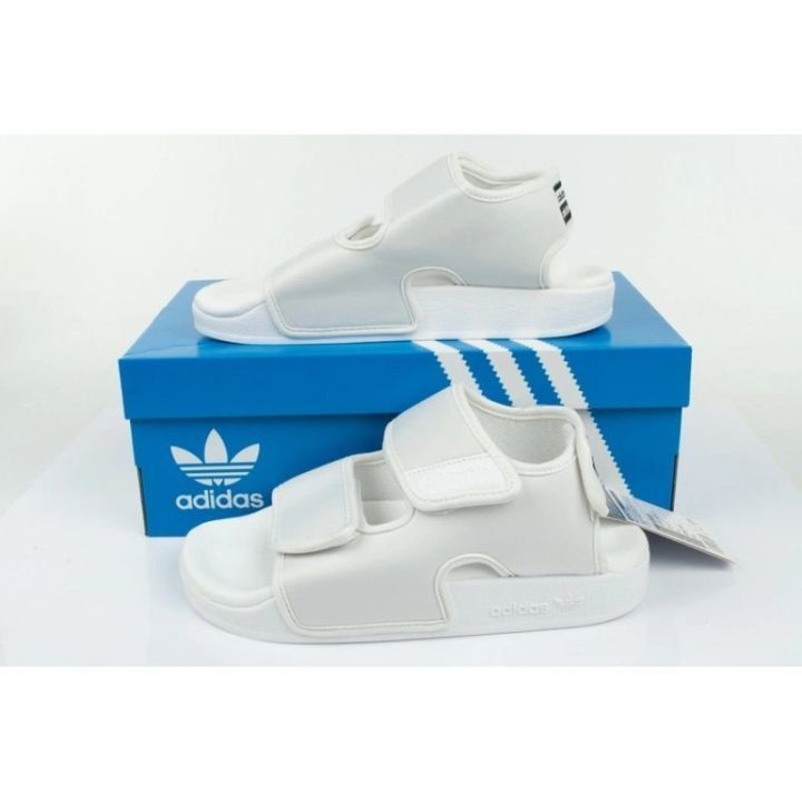 Basutės su reguliuojamu užsegimu adidas Adilette, baltos
