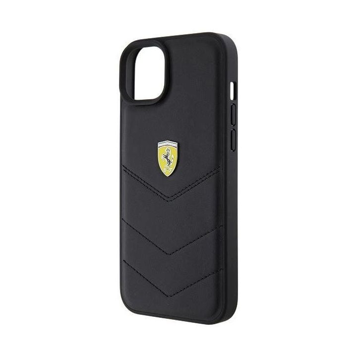 Dėklas Ferrari dygsniuotas metalinis logotipas iPhone 15 Plus - Pagrindinis