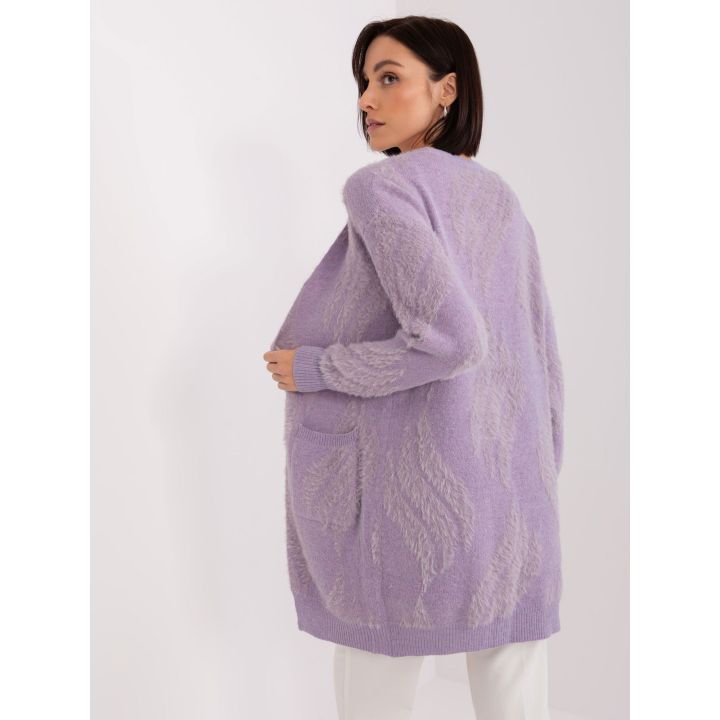 Šviesiai violetinis megztinis