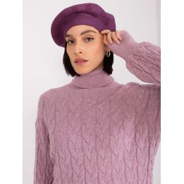 Kepurė tamsiai violetinės spalvos