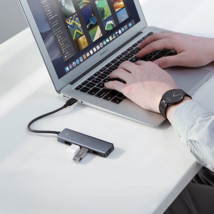 C tipo USB šakotuvas - 4x USB 3.2 Gen 1 su USB-C maitinimo prievadu, pilkos spalvos (CM219 70336)