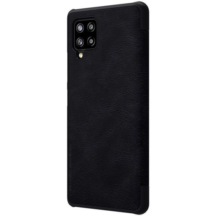 Nillkin Qin originalus odinis dėklas, skirtas Samsung Galaxy A42 5G , juodos spalvos