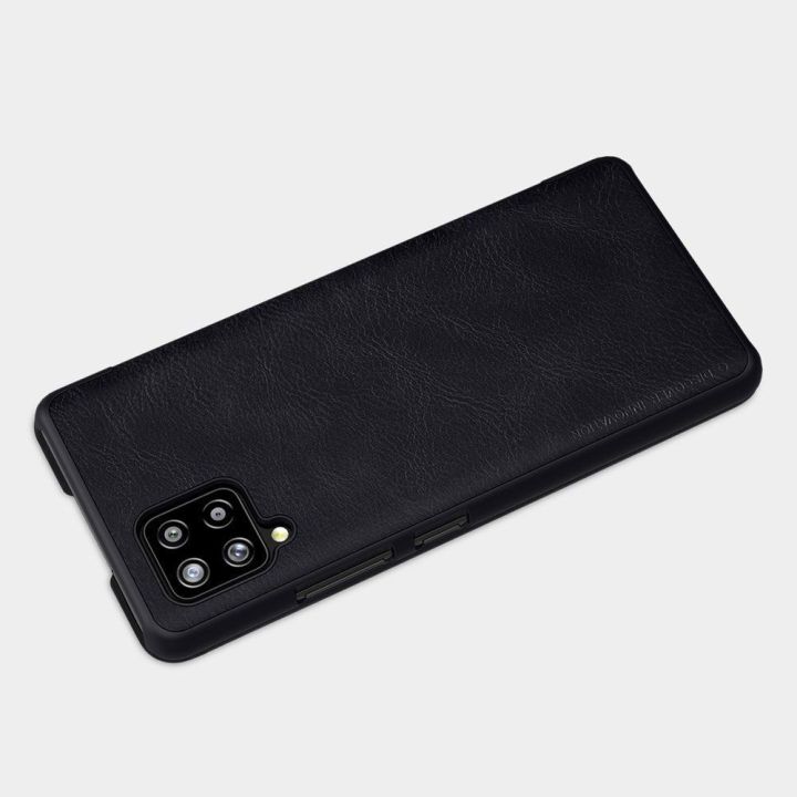 Nillkin Qin originalus odinis dėklas, skirtas Samsung Galaxy A42 5G , juodos spalvos