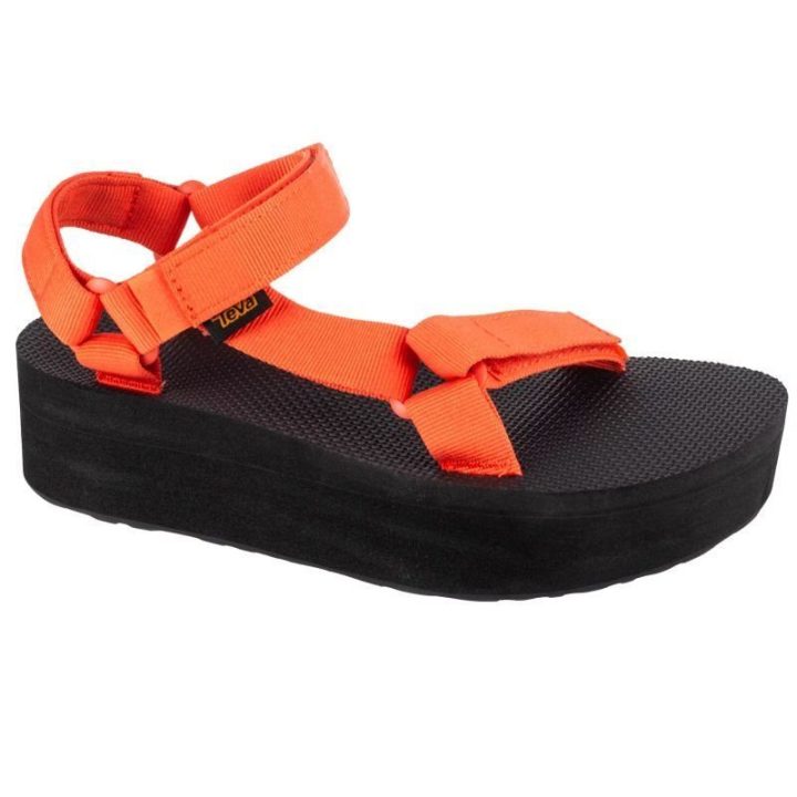 Moteriškos basutės su platforma Teva Flatform Universal, juodos ir oranžinės