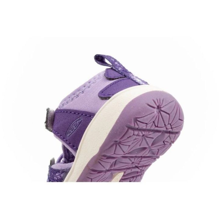 Vaikiškos basutės su reguliuojamu lipukiniu užsegimu Keen Moxie, violetinės