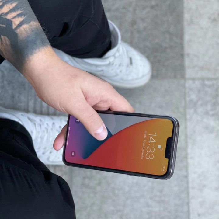 Grūdintas stiklas su rėmeliu, skirtas Nokia 2.4 , juodas