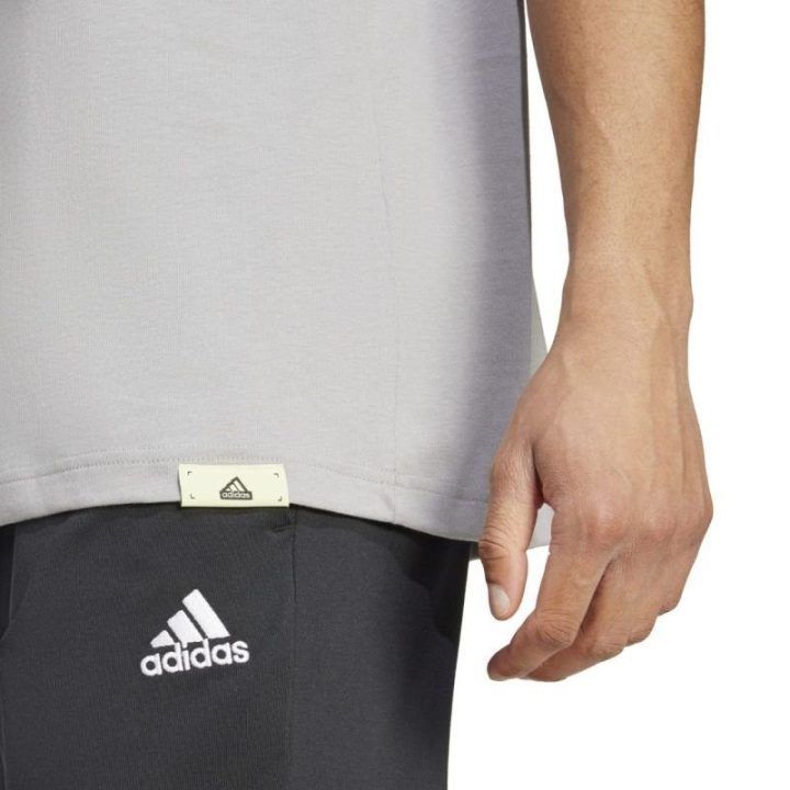 Vyriški medvilniniai marškinėliai adidas Tech Linear Graphic, pilki