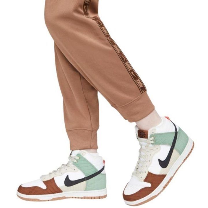 Moteriškos sportinės kelnės Nike NSW PK Tape Reg, rudos