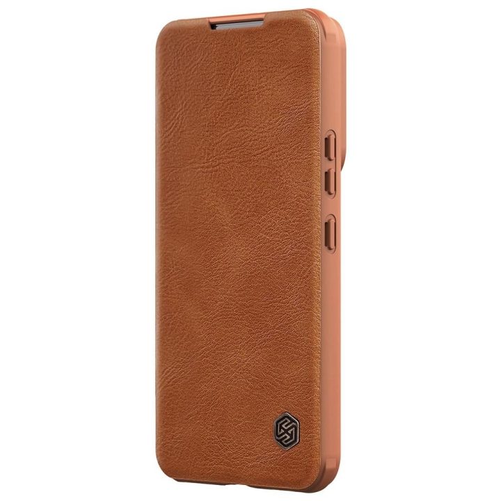 Nillkin Qin Leather Pro Case dėklas, skirtas Samsung Galaxy S22 + (S22 Plus) fotoaparato apsauginis dėklas su dėklu, apverčiamas