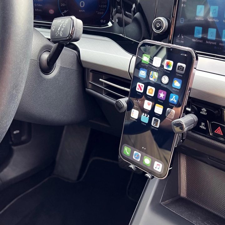 Gravitacinio telefono laikiklis automobilio grotelėms juodas (WCHBK7)