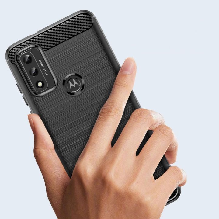 Carbon Case Lankstus dangtelis Rankovė Motorola Moto G Play 2022 juoda