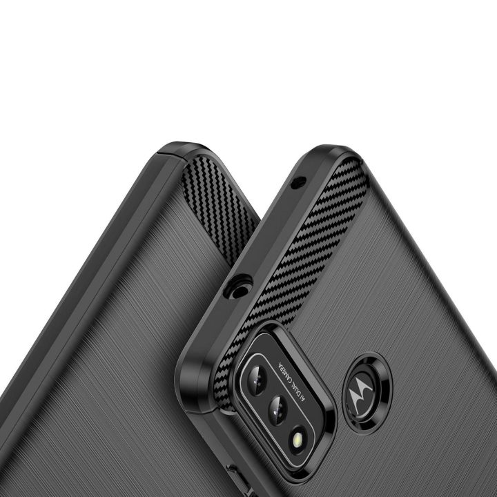 Carbon Case Lankstus dangtelis Rankovė Motorola Moto G Play 2022 juoda