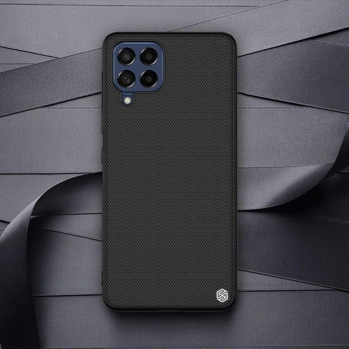 Nillkin tekstūruotas dėklas Patvarus sustiprintas dėklas su gelio rėmeliu ir nailonu nugarėlėje Samsung Galaxy M53 5G juodas