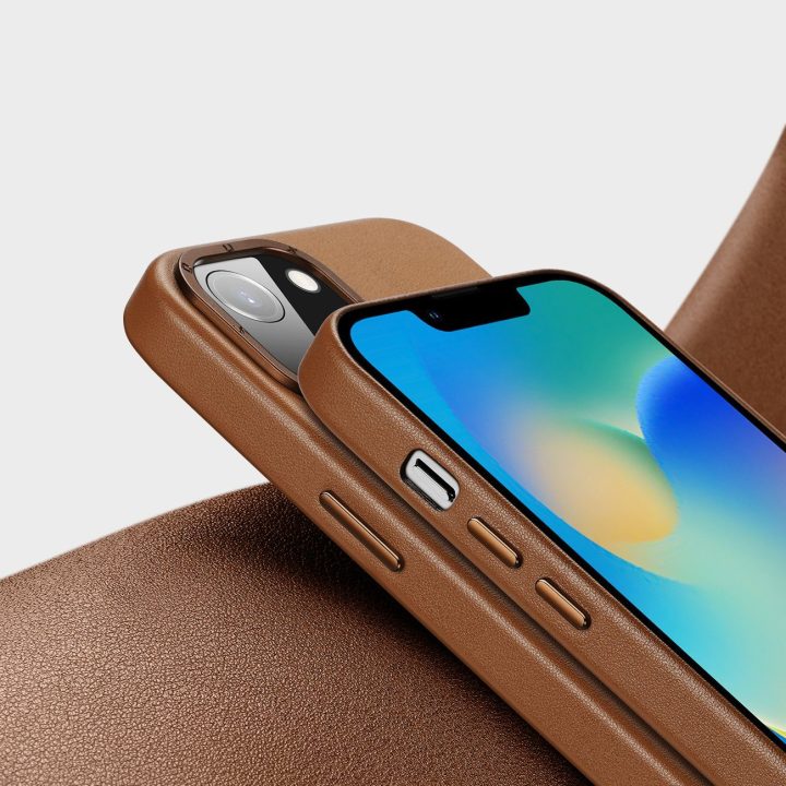 Grit odinis dėklas iPhone 14 Plus , elegantiškas dirbtinės odos dangtelis (suderinamas su MagSafe ), rudas