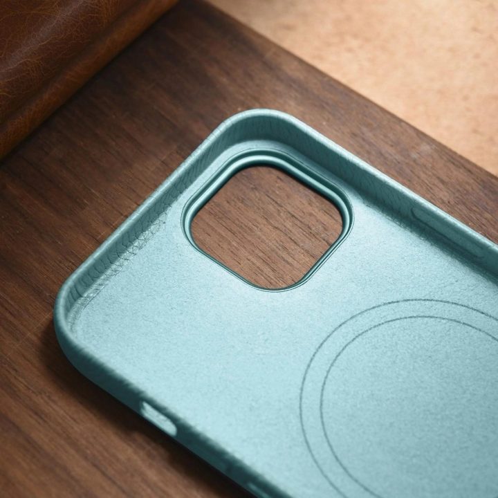 iCarer Litchi Premium odinis dėklas iPhone 14 Plus magnetinis odinis dėklas su MagSafe , žalias (WMI14220711-GN)