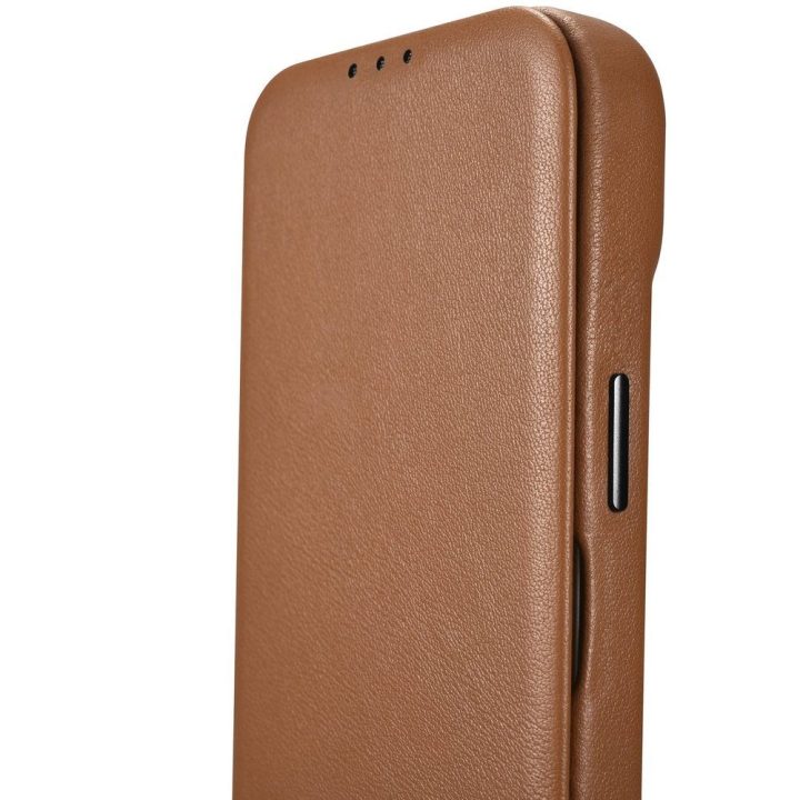 iCarer CE Premium Leather Folio dėklas iPhone 14 Plus , magnetinis atlenkiamas odinis dėklas Folio , MagSafe , rudos spalvos (WM