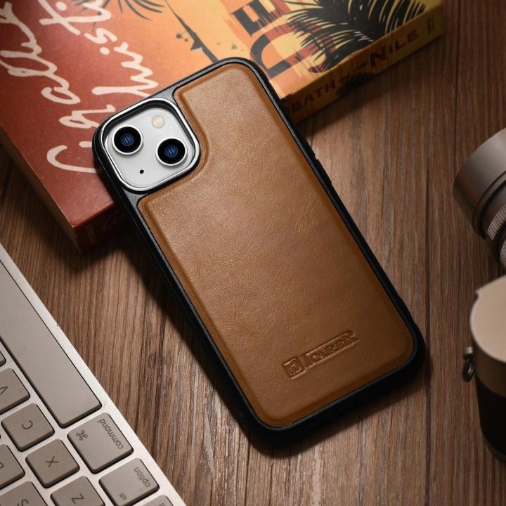 iCarer Leather Oil Wax dėklas iš natūralios odos, skirtas iPhone 14 Plus, rudas (WMI14220719-TN)