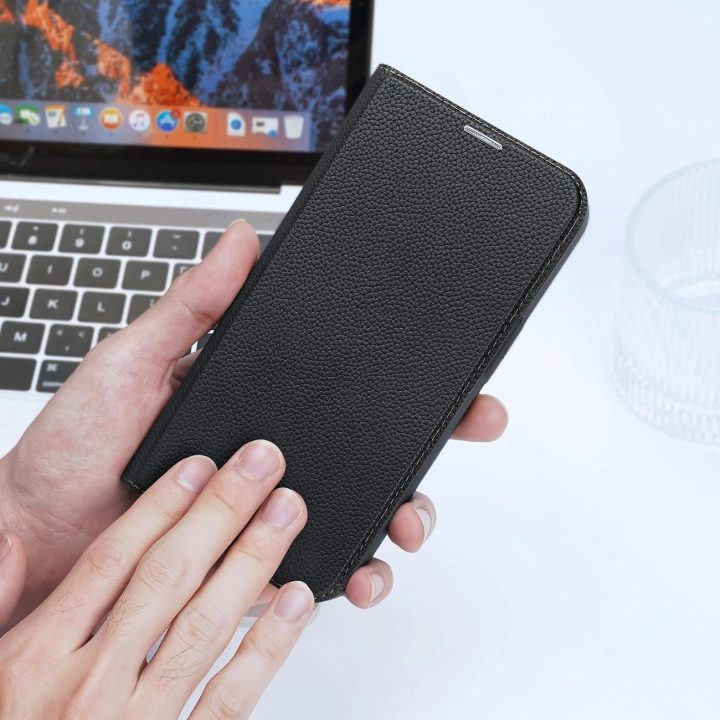 Skin X2 dėklas, skirtas iPhone 14 Plus dėklui su magnetiniu atvartu juodos spalvos
