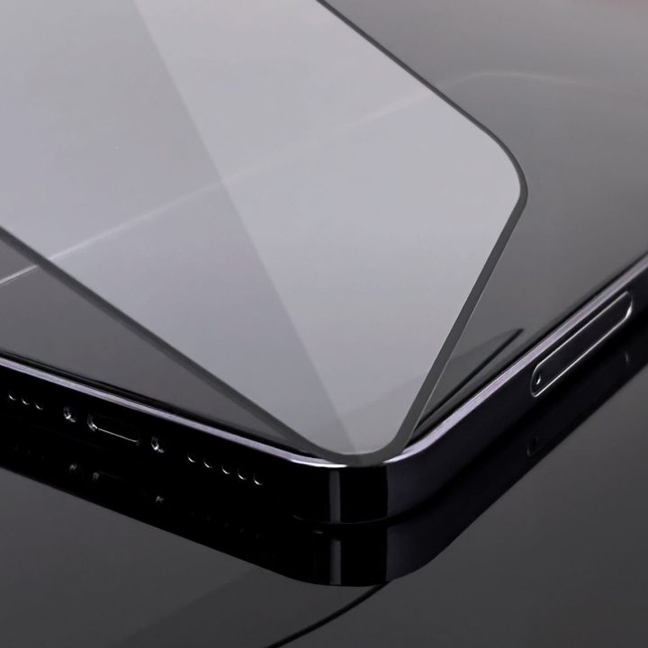 Itin patvarus Full Glue grūdintas stiklas per visą ekraną su Case Friendly TCL 205 juodu rėmeliu